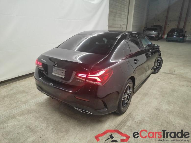 Mercedes-Benz A-Klasse Limousine A 250 e 4d #5