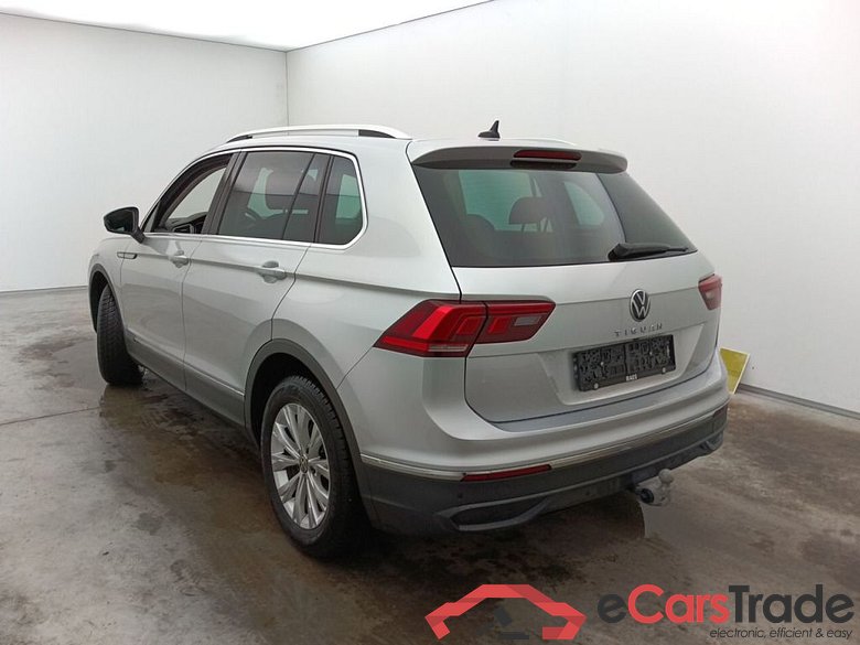 Volkswagen Tiguan 2.0 TDI 110kW DSG Life 5d #4