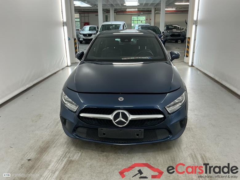 MERCEDES-BENZ CLASSE A DIESEL (W177) A 160 d Business Solution (EU6d-TEMP)
