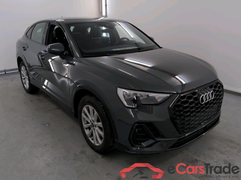 AUDI Q3 SPORTBACK 1.4 45 TFSI E S TRONIC Business Shadow look #2