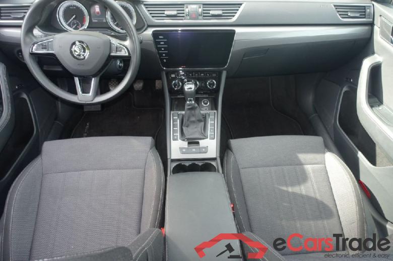 Skoda Superb Wagon ´15 SKODA Superb Combi 2.0 TDI Style 5d 110kW #3