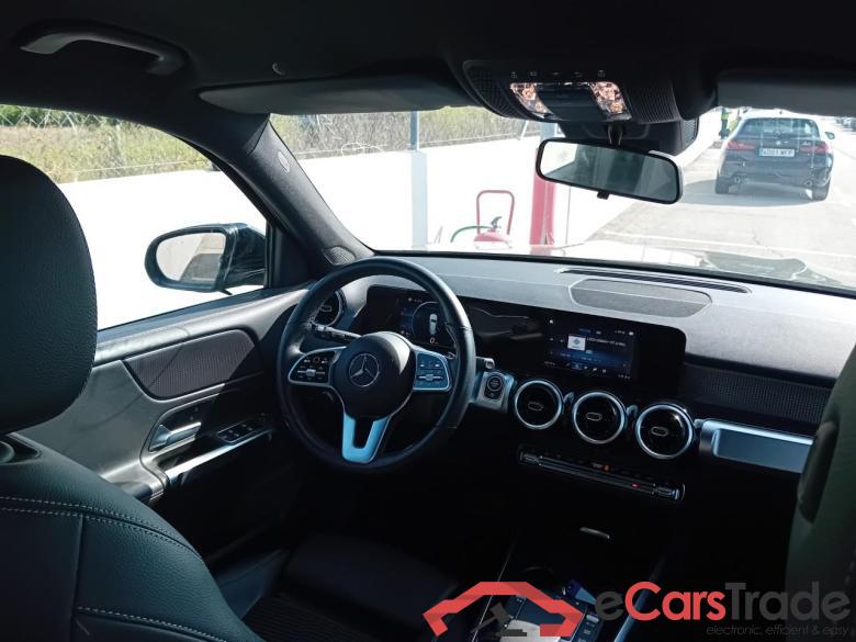 Mercedes 2.0 GLB 200 D 4MATIC DCT 110KW (150CV) Clase GLB GLB 200 d 4Matic (247.613) 150CV AT8 E6d #3