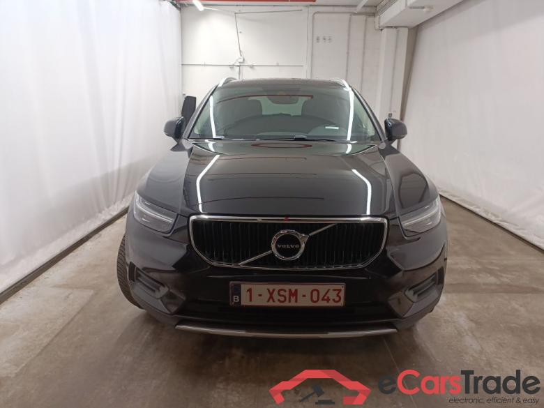 Volvo XC40 T3 Momentum Pro 5d #2