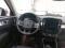 preview Volvo XC40 #2