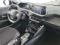 preview Peugeot e-208 #5