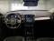 preview Volvo XC40 #2