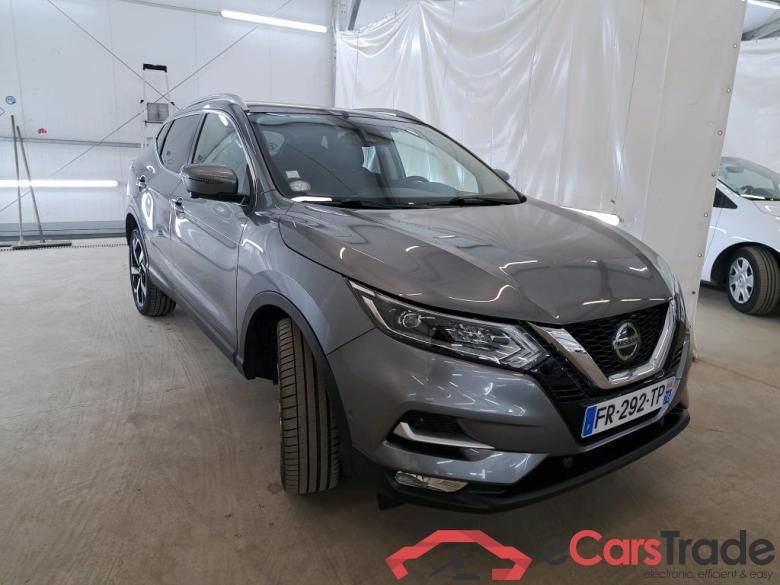 NISSAN Qashqai / 2017 / 5P / Crossover 1.3 DIG-T 160 DCT Tekna #4 NISSAN Qashqai / 2017 / 5P / Crossover 1.3 DIG-T 160 DCT Tekna #4