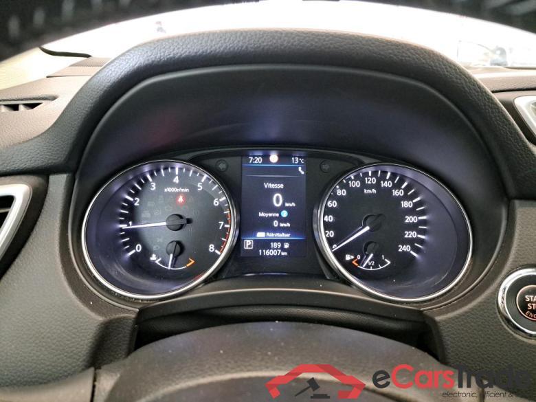 NISSAN Qashqai / 2017 / 5P / Crossover 1.3 DIG-T 160 DCT Tekna #6 NISSAN Qashqai / 2017 / 5P / Crossover 1.3 DIG-T 160 DCT Tekna #6