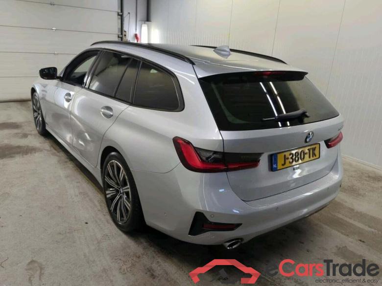 BMW 3-serie Touring 320i High Exe. Ed. #6