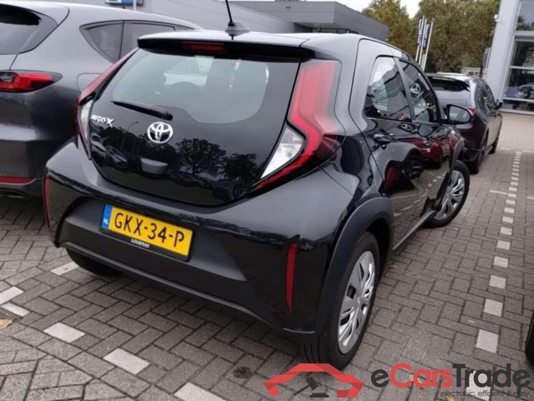 TOYOTA Aygo X 1.0 VVT-i MT Play #4 TOYOTA Aygo X 1.0 VVT-i MT Play #4
