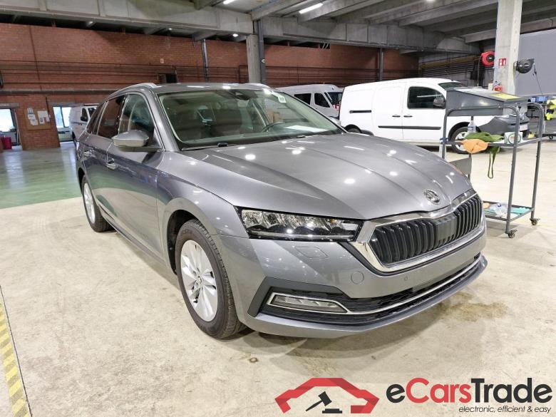 SKODA OCTAVIA COMBI 1.0 TSI MHEV 81KW DSG CLEVER #2 SKODA OCTAVIA COMBI 1.0 TSI MHEV 81KW DSG CLEVER #2