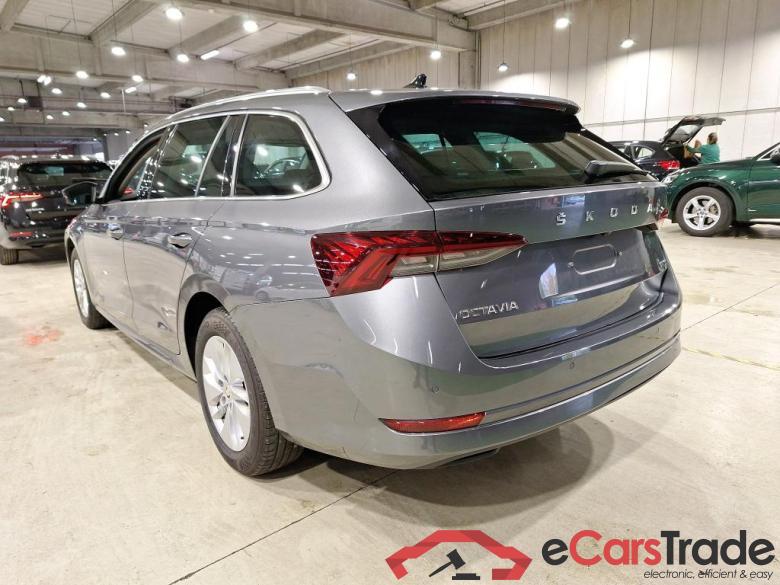 SKODA OCTAVIA COMBI 1.0 TSI MHEV 81KW DSG CLEVER #3 SKODA OCTAVIA COMBI 1.0 TSI MHEV 81KW DSG CLEVER #3