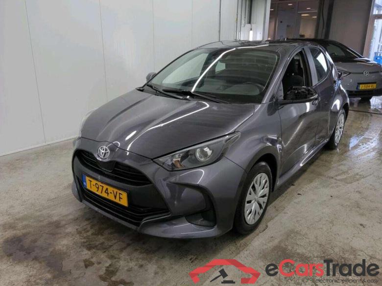 TOYOTA Yaris 1.5 VVT-i Active #1