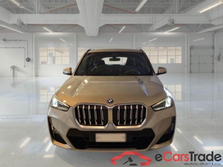 BMW X1 / 2022 / 5P / SUV XDRIVE 25E MSPORT DCT #6
