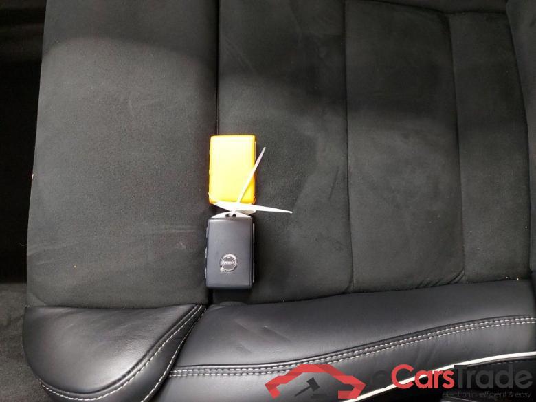 VOLVO XC90 DIESEL - 2019 2.0 B5 235hp 4WD R-Design 7pl.AdBlue(EU6d-T.) 5d #4