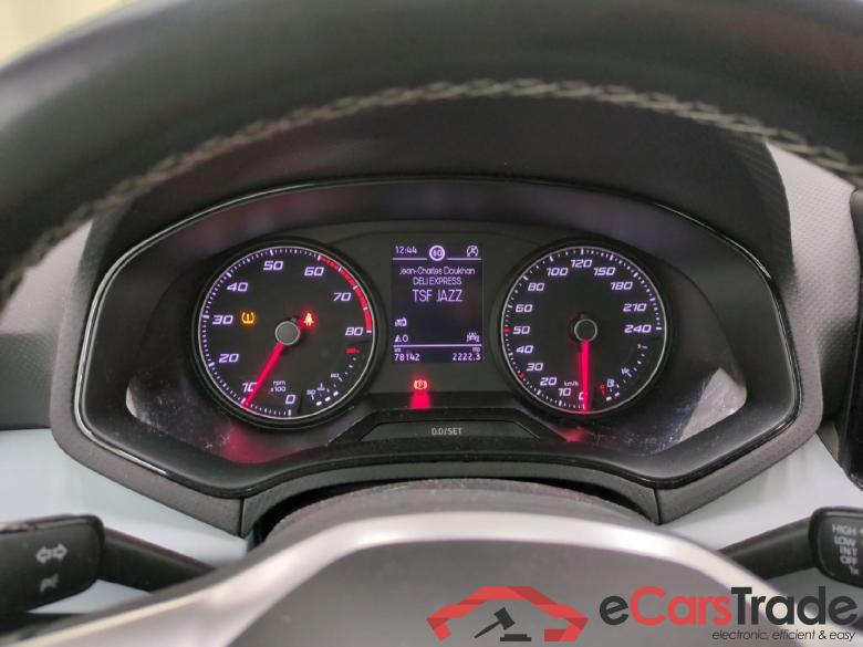 SEAT Arona / 2021 / 5P / SUV 1.0 EcoTSI 110ch BVM6 S/S Style Business #6