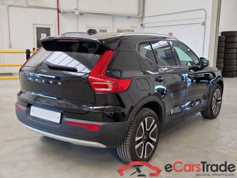 VOLVO XC40 / 2017 / 5P / SUV T3 GEATRONIC BUSINESS PLUS #2