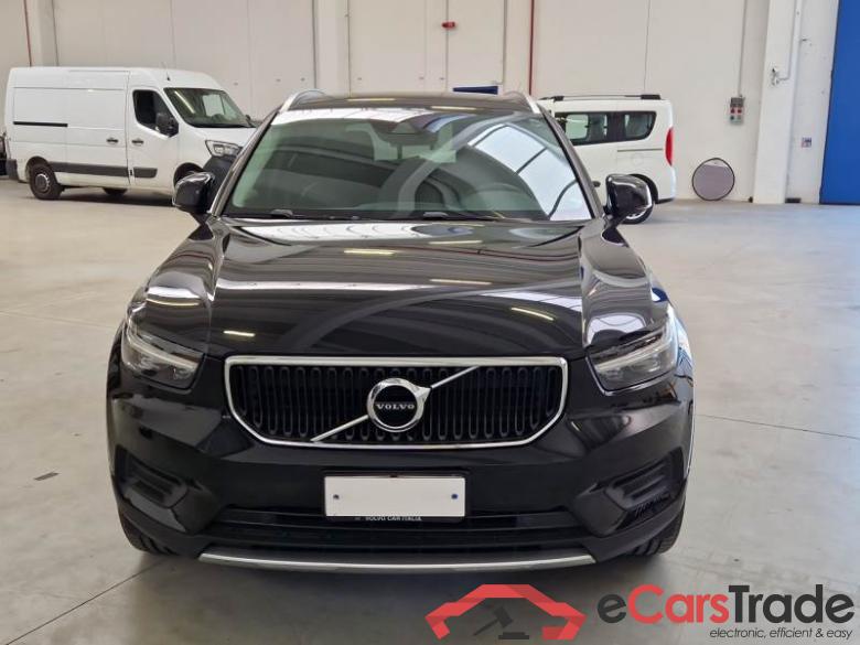 VOLVO XC40 / 2017 / 5P / SUV T3 GEATRONIC BUSINESS PLUS #6