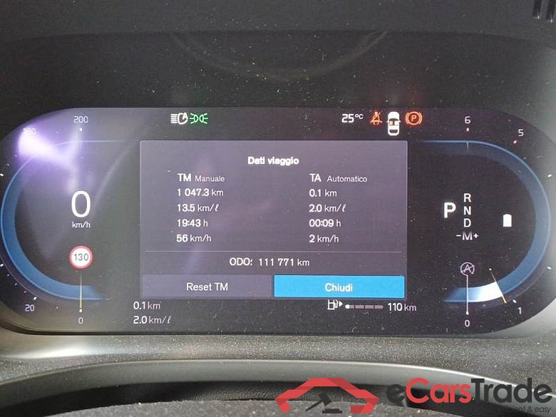 VOLVO XC60 / 2021 / 5P / SUV B4 D AUTOMATICO CORE #4