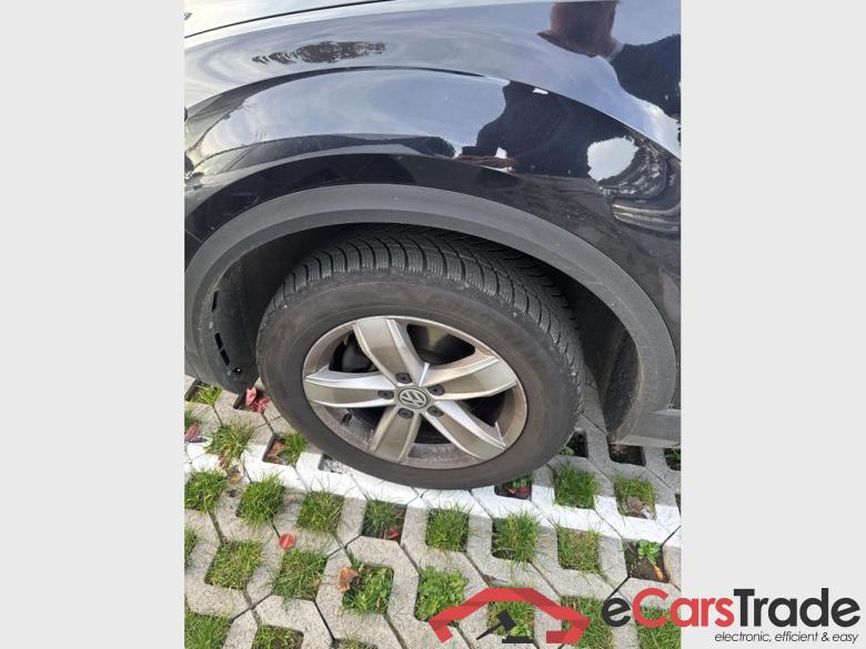 VOLKSWAGEN T-Roc T-Roc Elegance 1.5 TSI 110 kW (150 ch) 7 vitesses DSG #5