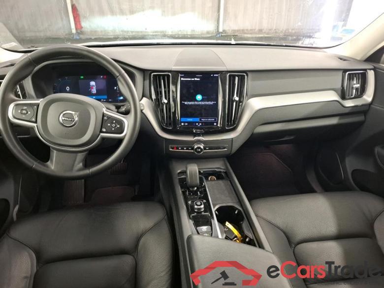 VOLVO XC60 5p SUV B4 AWD 197 Geartro 8 Momentum #5