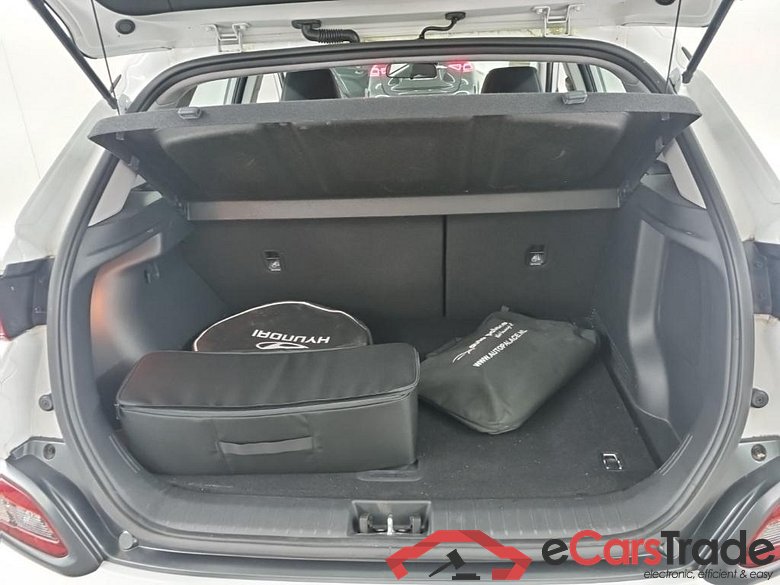 HYUNDAI Kona Comfort Smart Electric 64 kWh 5D #5