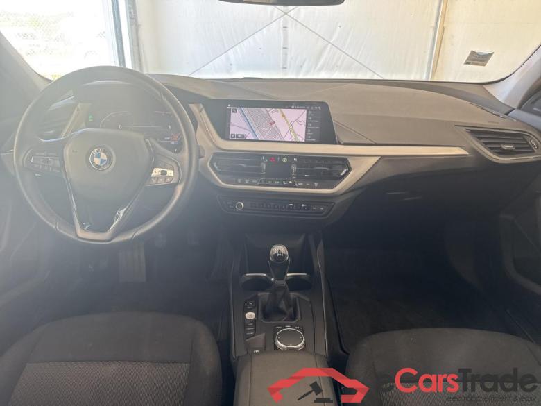 BMW Série 1 / 2019 / 5P / Berline 116i Business Design #5