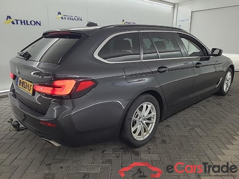BMW 5-serie Touring 520dA Business Edition Plus 5D 140kW #3