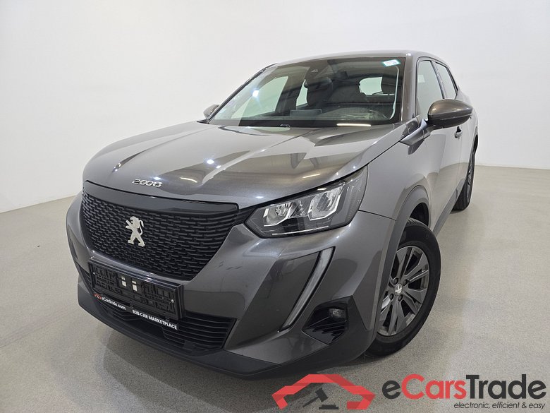 Peugeot 2008 1.2 PureTech 130Hp Navi Klima PDC ... #1