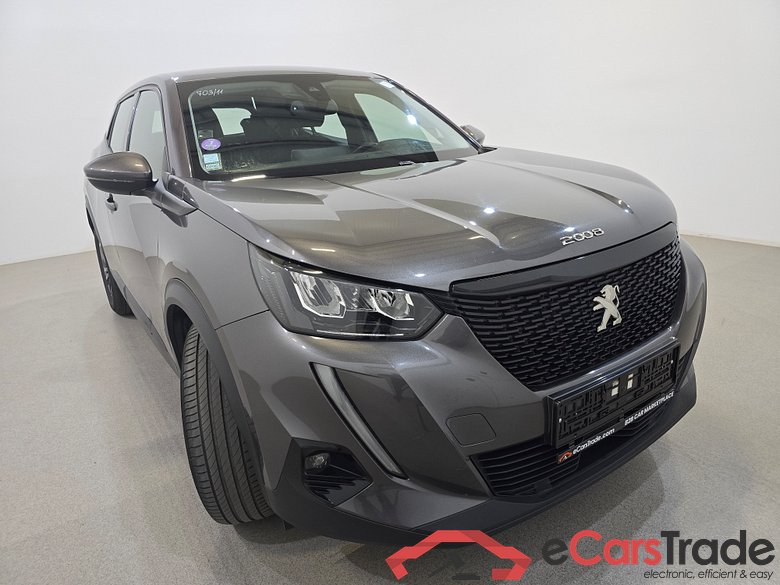 Peugeot 2008 1.2 PureTech 130Hp Navi Klima PDC ... #3