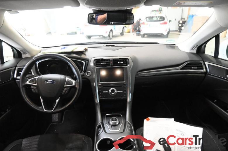 Mondeo Turnier Titanium 2.0 EcoBlue 110KW AT8 E6dT #3