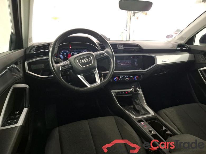 AUDI Q3 / 2018 / 5P / SUV 35 TFSI 150 MHEV S TRONIC DESIGN #5