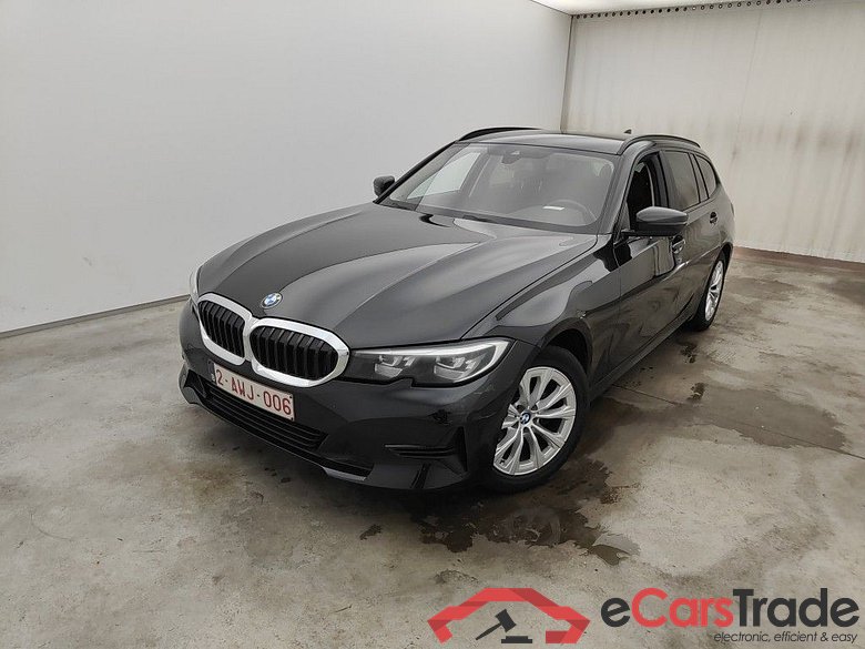 BMW 3 Reeks Touring 318dA (100 kW) 5d