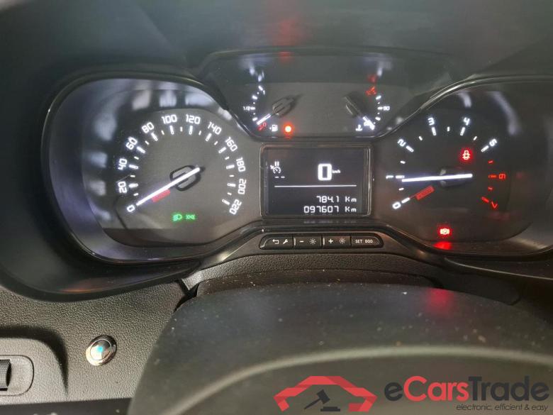 CITROEN Berlingo  2018  4P  Fourgonnette Taille M 1000kg BlueHDi 75 BVM Club #6