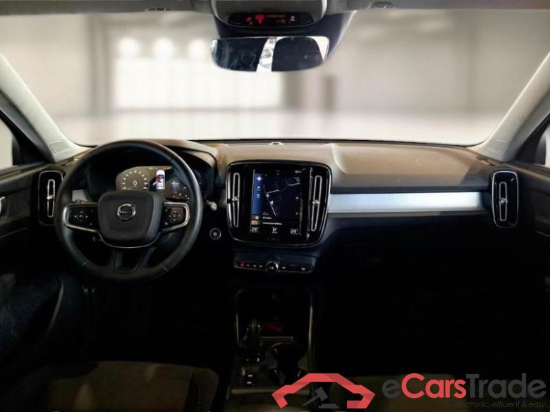 VOLVO XC40 / 2017 / 5P / SUV T5 PLUG-IN HYBRID AUTO RECH INSCRIP EXPR #3