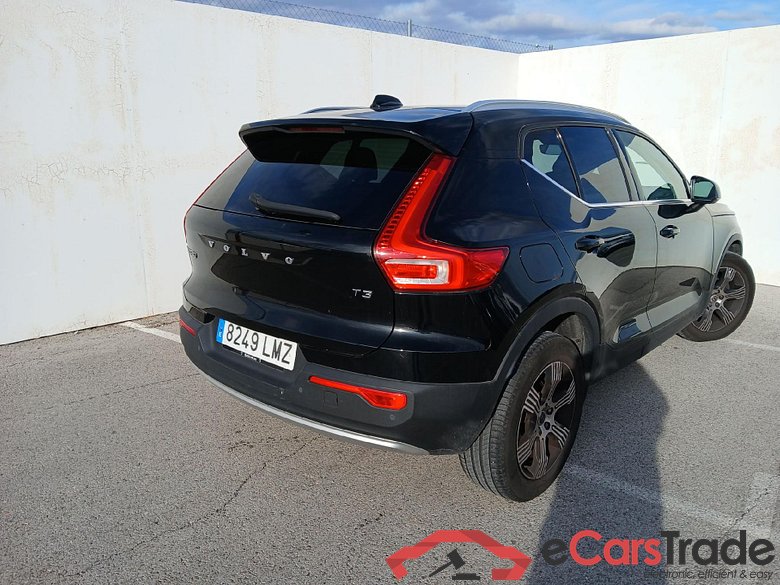 VOLVO XC40 / 2017 / 5P / todoterreno 1.5 T3 Inscription #2