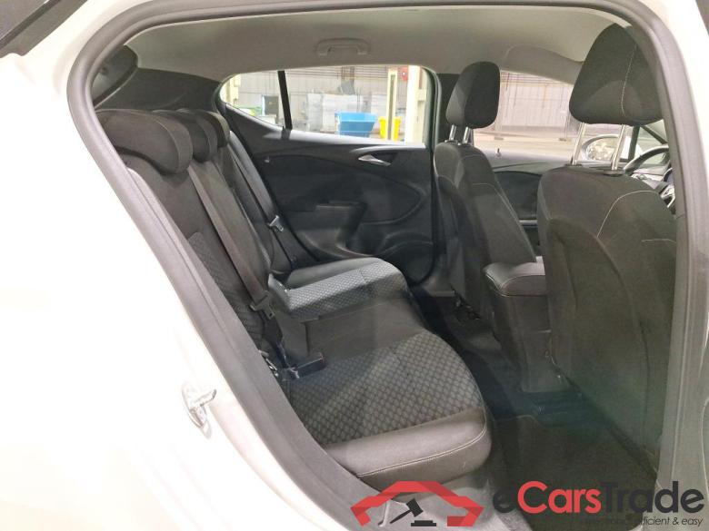 OPEL ASTRA DIESEL - 2020 1.5 Turbo D Edition S-S #6