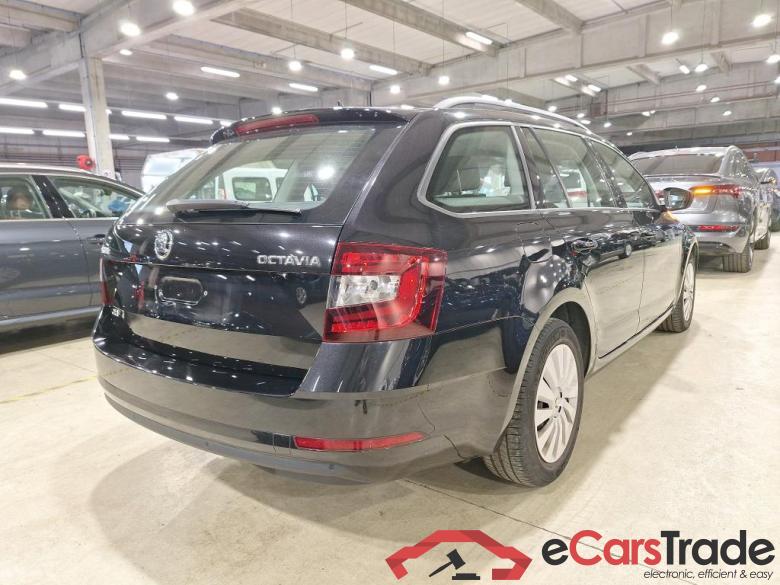 SKODA OCTAVIA COMBI - 2017 1.0 TSI Ambition #4