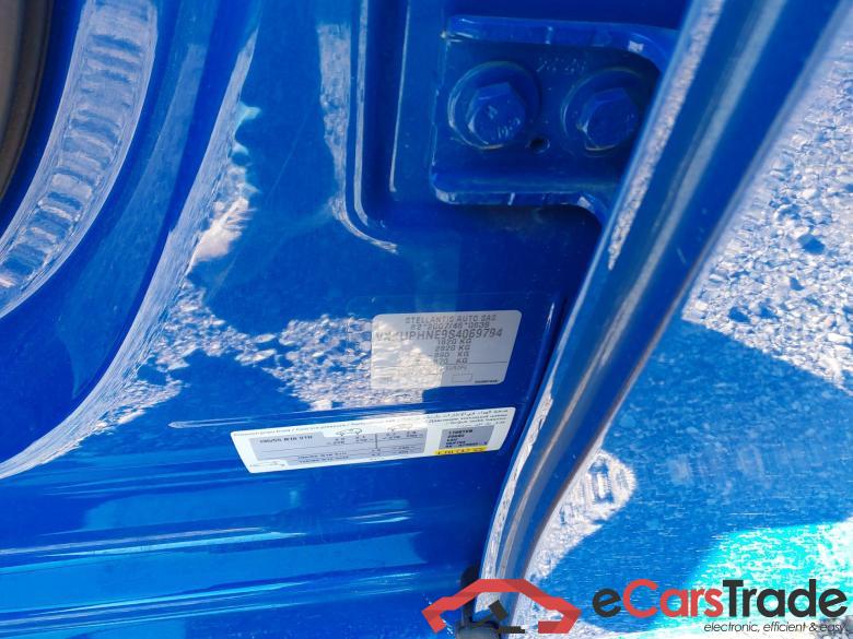 OPEL Corsa 1.2T XHL MT6 S/S 100 CV (74kW) Manual GS #5