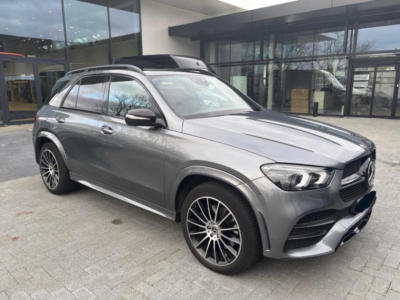 Mercedes GLE 300d AMG Night 4Matic  Aut. Widescreen Burmester Navi Sport-Leather KeylessGo Camera Klima PDC ... #2