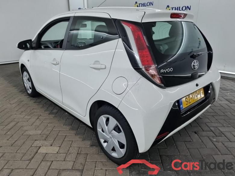 TOYOTA Aygo 1.0 VVT-i x-nav 5D 51kW #4