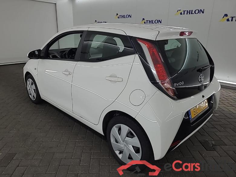 TOYOTA Aygo 1.0 VVT-i x-nav 5D 51kW #4