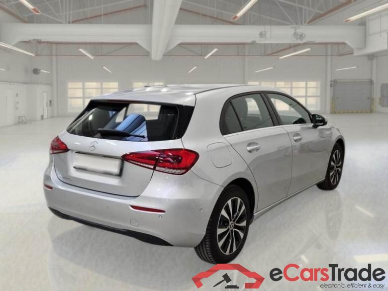 MERCEDES-BENZ CLASSE A / 2018 / 5P / BERLINA A 250 E PLUG-IN HYBRID AUTO BUSINESS #2