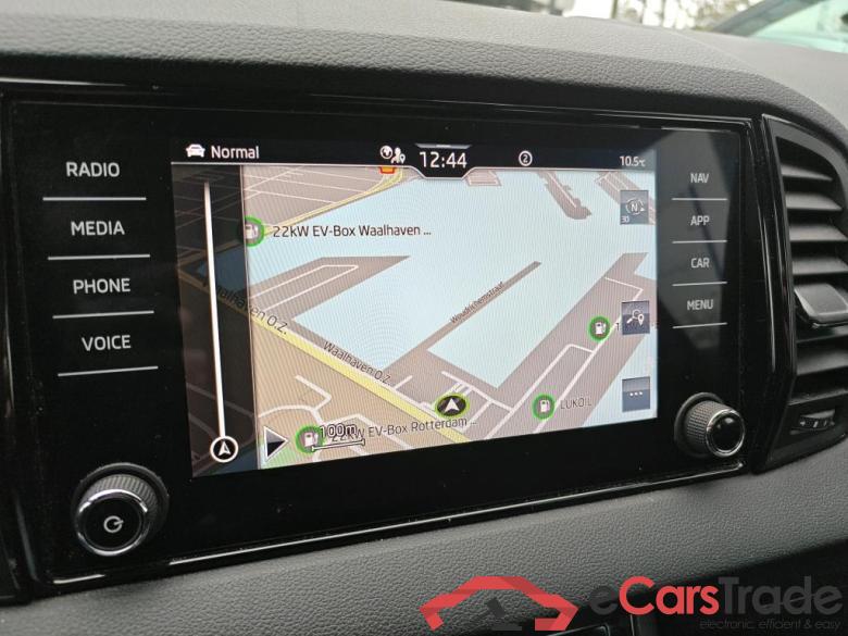 SKODA Karoq 110 kW #3