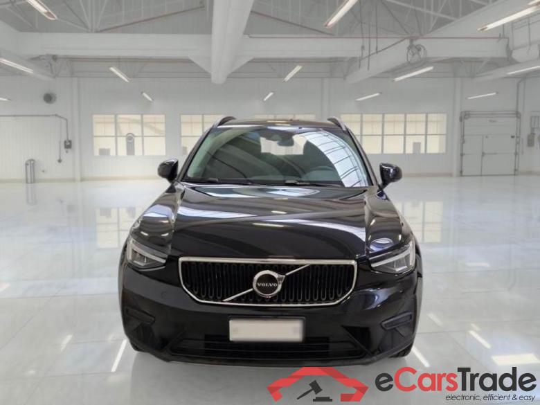 VOLVO XC40 / 2021 / 5P / SUV T2 AUTOMATICO ESSENTIAL #6