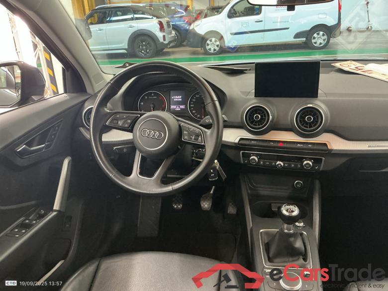 Audi Q2 2.0 35 TDi S-Line Ext. LED-Xenon Navi Leather Klima PDC ... #6