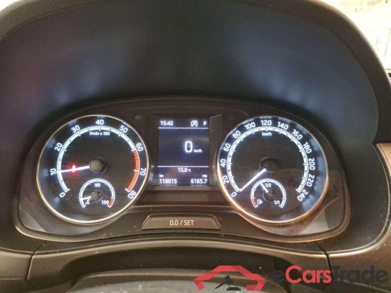 SKODA Fabia Combi 1.0 TSI Style DSG #4