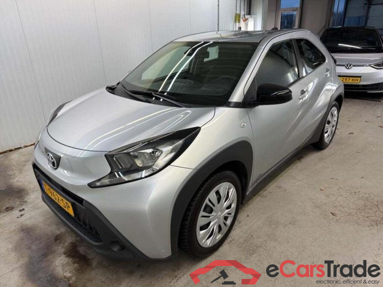 TOYOTA Aygo X 1.0 VVT-i MT Play