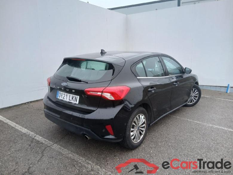 FORD Focus / 2018 / 5P / berlina con portón 2.0 Ecoblue 110kW Titanium Auto #2