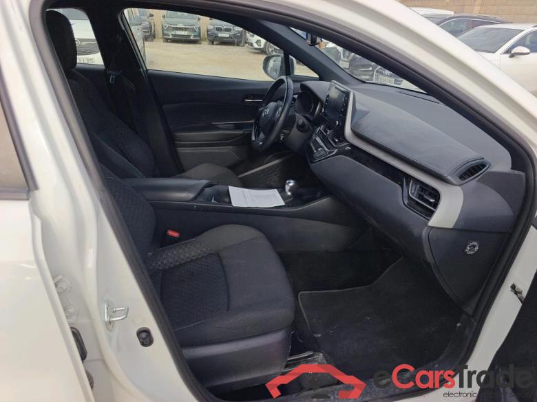 TOYOTA C-HR / 2019 / 5P / todoterreno 1.8 125H Active #6